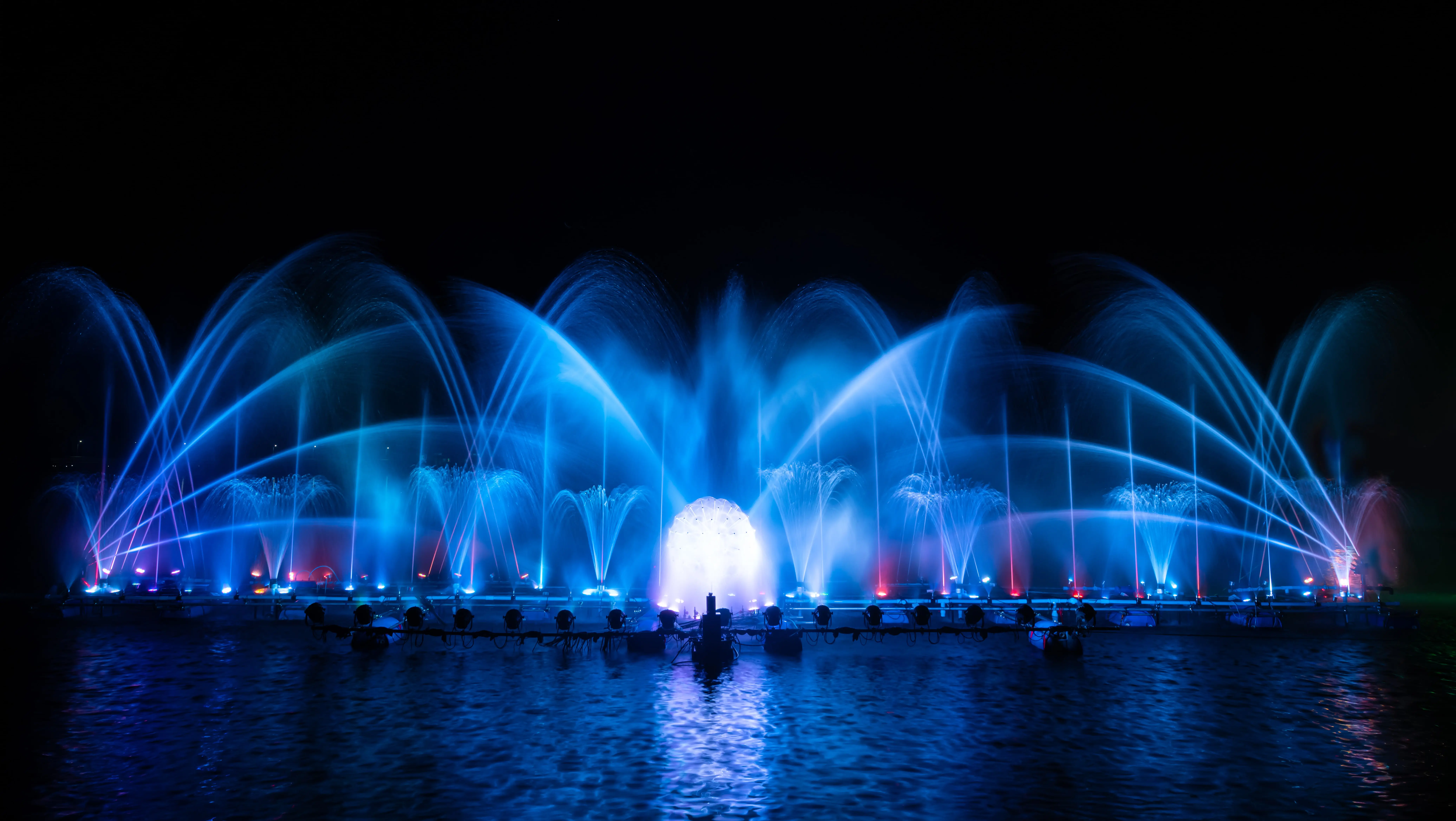 Dubai Fountain Show